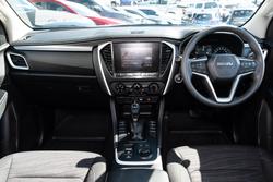 2021 Isuzu MU-X LS-M