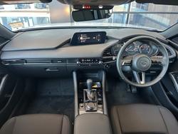 2025 Mazda
3 G20 Evolve