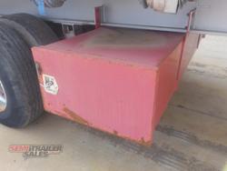 2006 Krueger 44FT Flat Top with Mid Mount Palfinger Crane