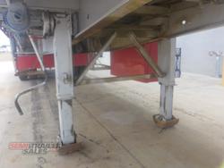 2006 Krueger 44FT Flat Top with Mid Mount Palfinger Crane