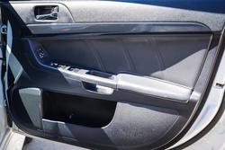 2017 MITSUBISHI
                LANCER ES SPORT