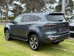 2025 Isuzu MU-X LS-T