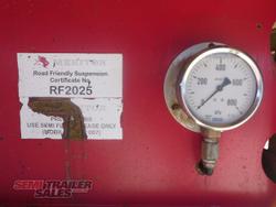 2005 Maxitrans Tip Through Bin B Double Set