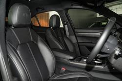 2023 Alfa Romeo
                Stelvio Ti
