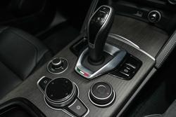 2023 Alfa Romeo
                Stelvio Ti