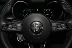 2023 Alfa Romeo
                Stelvio Ti