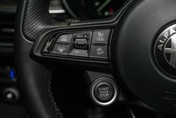 2023 Alfa Romeo
                Stelvio Ti