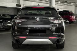 2023 Alfa Romeo
                Stelvio Ti