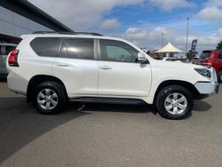 2017 TOYOTA LANDCRUISER PRADO GXL (4x4)