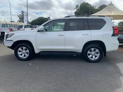 2017 TOYOTA LANDCRUISER PRADO GXL (4x4)