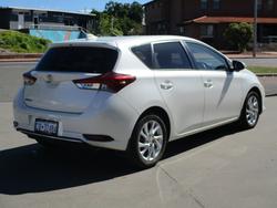 2017 Toyota Corolla SX ZRE182R White