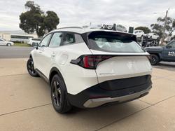 2025 Kia
Sportage S