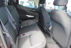 2025 Nissan Navara ST-X