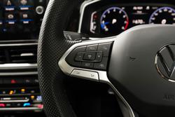 2025 Volkswagen T-Roc 140TSI R-Line