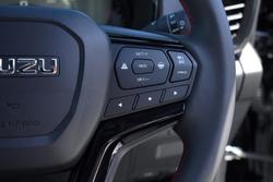 2025 Isuzu D-MAX X-TERRAIN