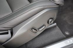 2025 Volvo XC90 Ultra B5 Dark