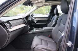 2025 Volvo XC90 Ultra B5 Dark