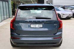 2025 Volvo XC90 Ultra B5 Dark