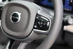 2025 Volvo XC90 Ultra B5 Dark