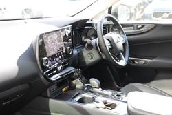 2025 Lexus NX250 NX250 Base 2.5L Petrol Automatic Wagon 2M00110 001