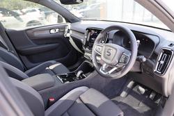 2024 Volvo EX40 Ultra Single Motor Extended Range