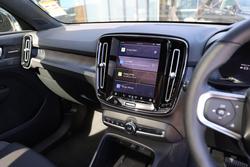 2024 Volvo EX40 Ultra Single Motor Extended Range