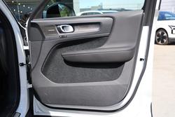 2024 Volvo EX40 Ultra Single Motor Extended Range