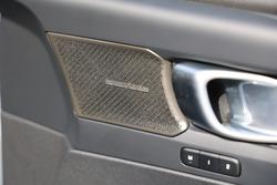 2024 Volvo EX40 Ultra Single Motor Extended Range