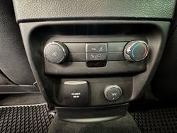 2020 Ford
Everest Trend
