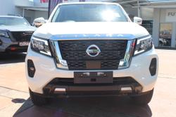 2025 Nissan Navara ST-X