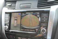 2025 Nissan Navara ST-X