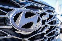 2025 Hyundai
                Tucson 