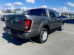 2024 Nissan
Navara ST