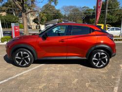 2024 Nissan
                JUKE ST-L