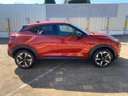 2024 Nissan
                JUKE ST-L