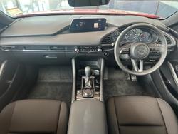 2025 Mazda
3 G20 Evolve