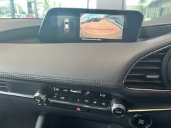 2025 Mazda
3 G20 Evolve