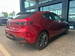 2025 Mazda
3 G20 Evolve