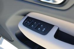 2025 Volvo XC60 Plus B5 Bright