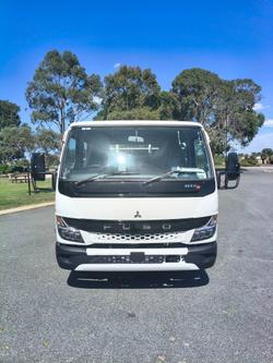 2025 Fuso Canter 815