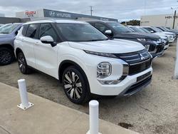 2025 MITSUBISHI
Outlander ASPIRE