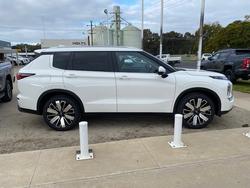 2025 MITSUBISHI
Outlander ASPIRE