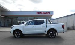 2025 Nissan Navara ST-X