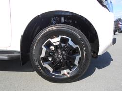 2025 Nissan Navara ST-X