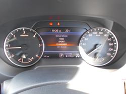 2025 Nissan Navara ST-X