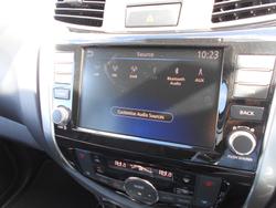 2025 Nissan Navara ST-X