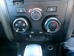 2018 ISUZU D-MAX SX (4x4)