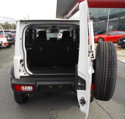 2025 SUZUKI JIMNY XL