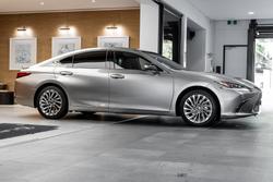 2020 Lexus ES300h Sports Luxury 2.5L Hybrid Auto CVT Sedan