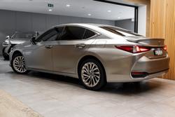 2020 Lexus ES300h Sports Luxury 2.5L Hybrid Auto CVT Sedan